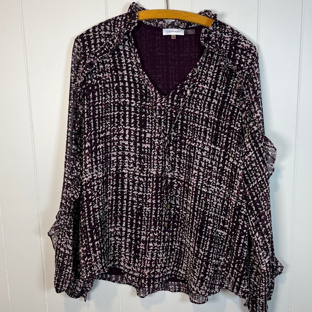 Calvin Klein sz L Feminine Chic Sheer Long Sleeve Ruffle V Neck Blouse Purple